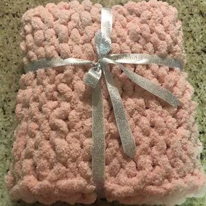 Chenille Baby Throw